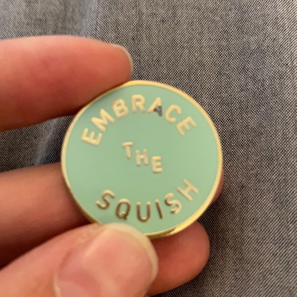 Set of four enamel pins - Picture 2 of 2